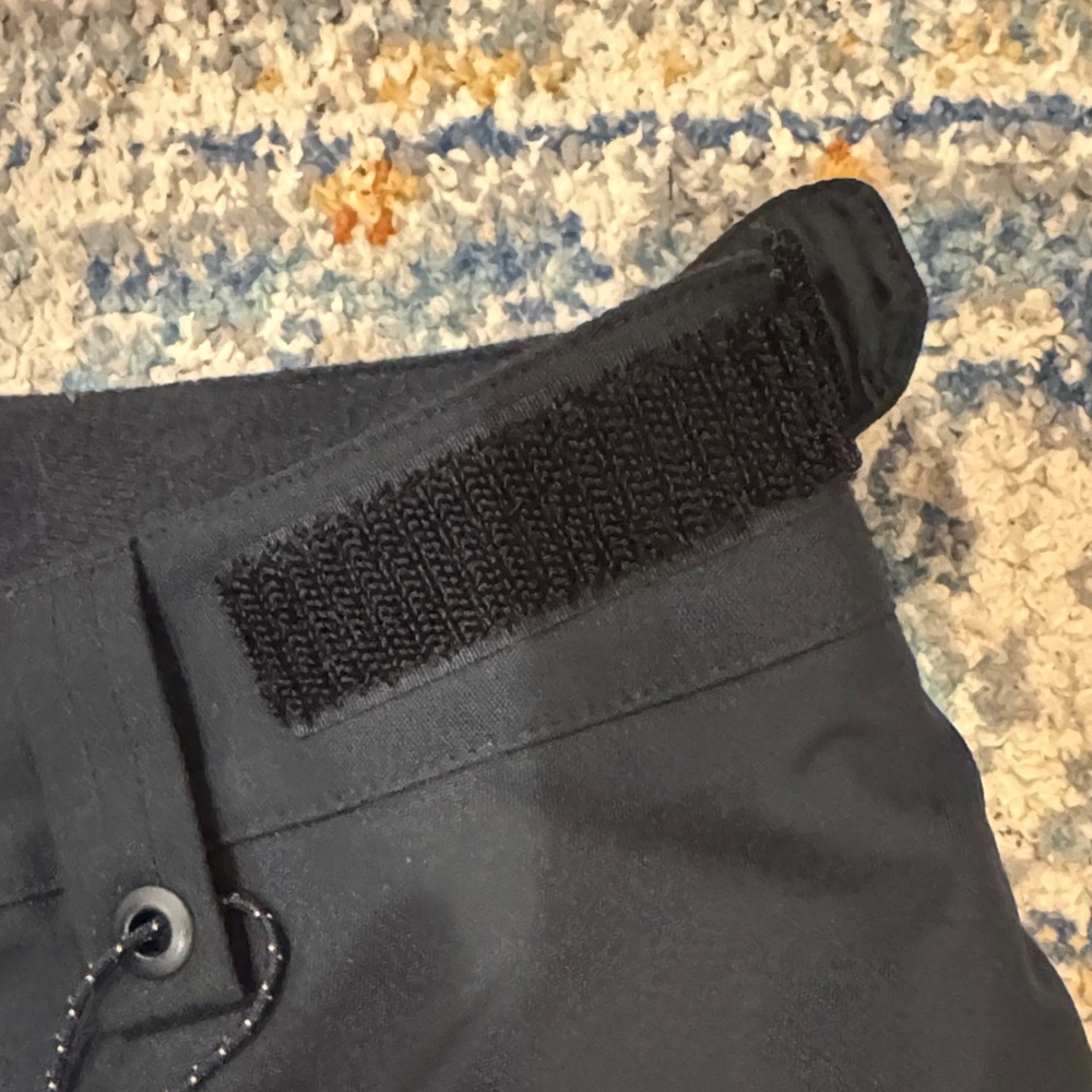 Under Armour Coldgear Kids Black Ski & Snowboard Pants - Picture 3 of 7